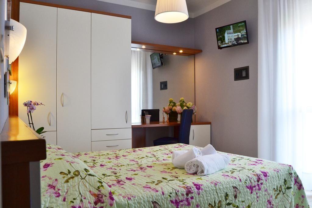 My Fair Hotel